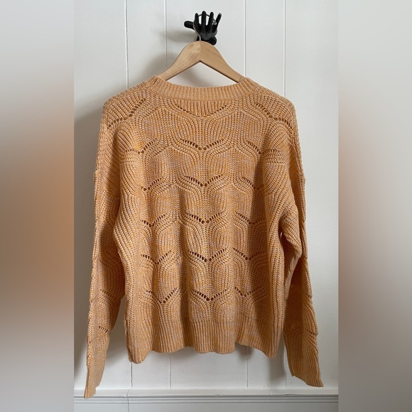 🔴SOLD~ Cream-Cycle Crochet Sweater M/L - Picture 3 of 3
